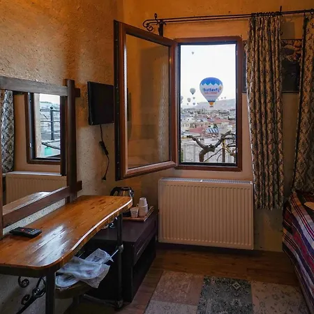 Avlu Cave House Hotell