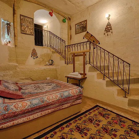 Avlu Cave House غوريمِيه
