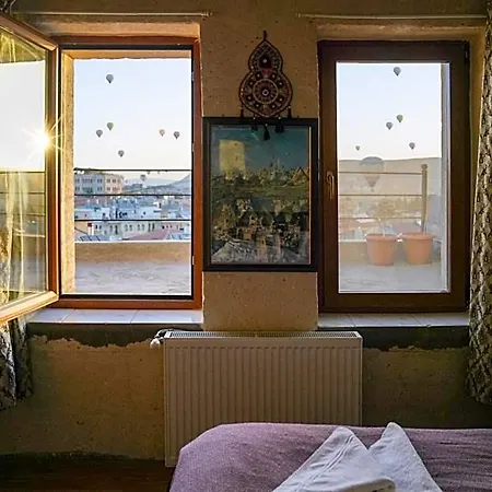 Avlu Cave House