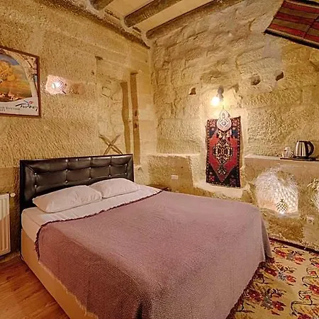 Avlu Cave House 호텔 *