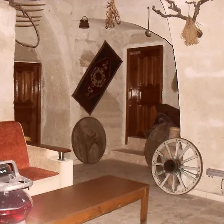 Avlu Cave House Hotel