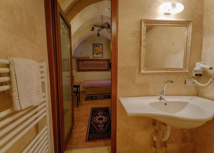 Avlu Cave House Hotel *