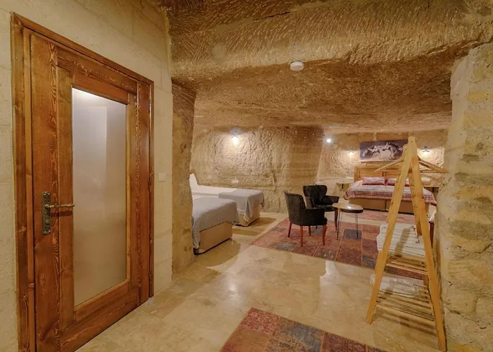 Avlu Cave House Göreme
