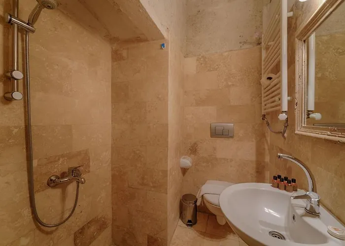 Avlu Cave House 酒店 格雷梅