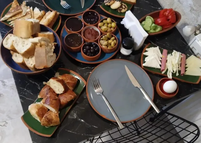 Hotel Avlu Cave House *