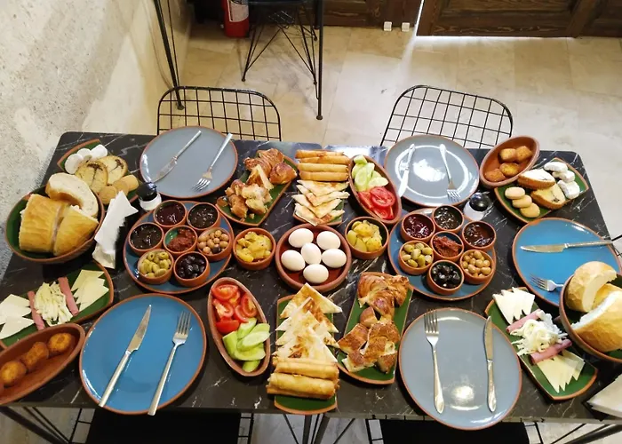 Avlu Cave House Göreme