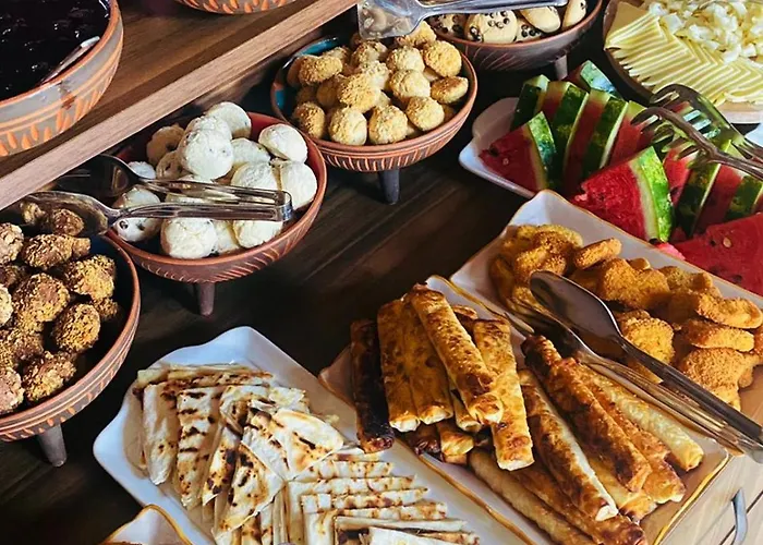 Avlu Cave House 酒店 *