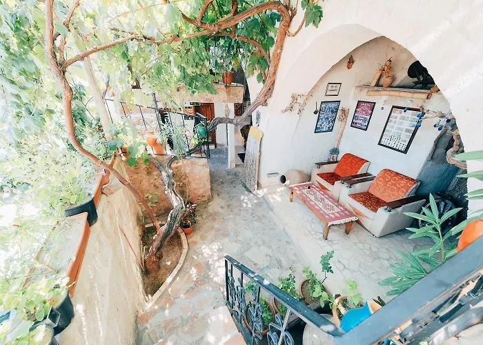 Avlu Cave House Hotel *