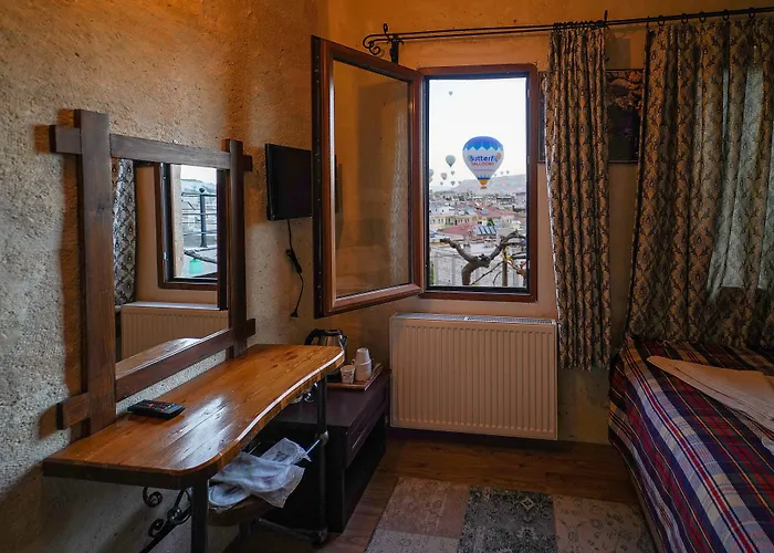 Avlu Cave House 酒店 *