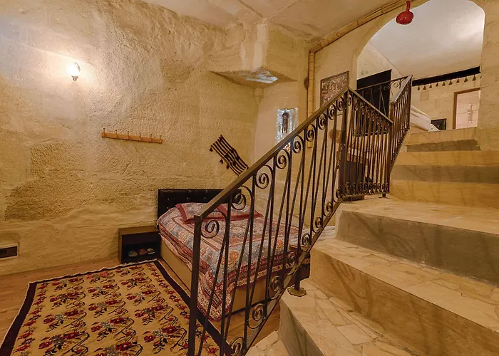 Avlu Cave House Göreme